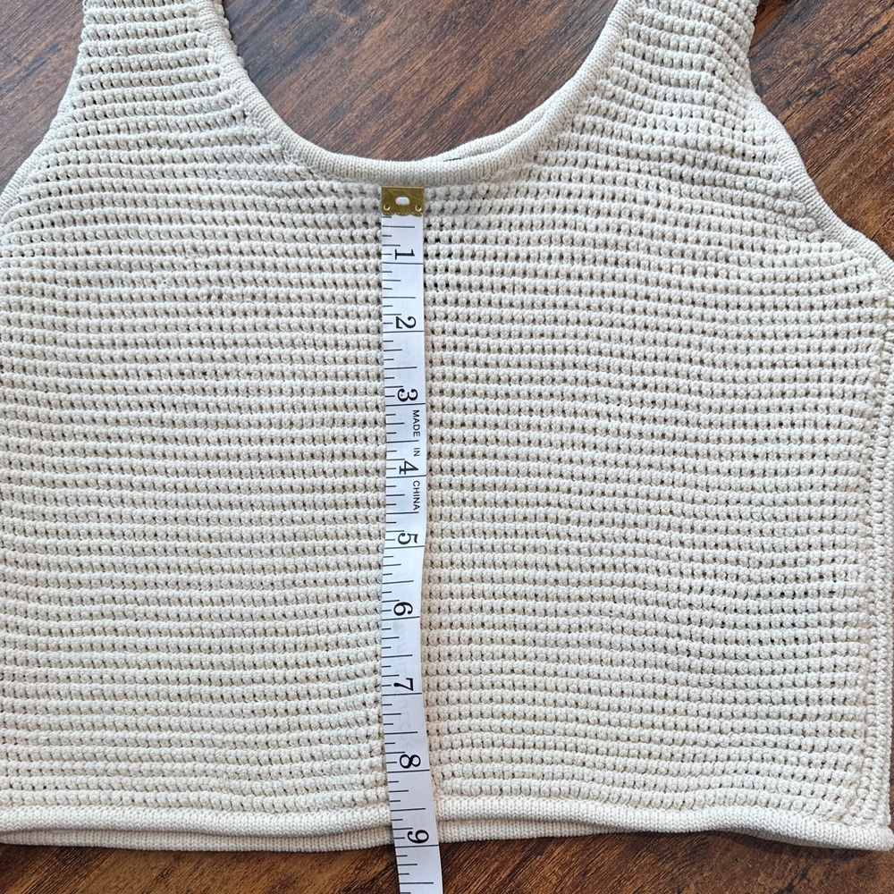House of Harlow 1960 Ivory Knit Crop Top- Small - tank top- stretch - Picture 5 of 10